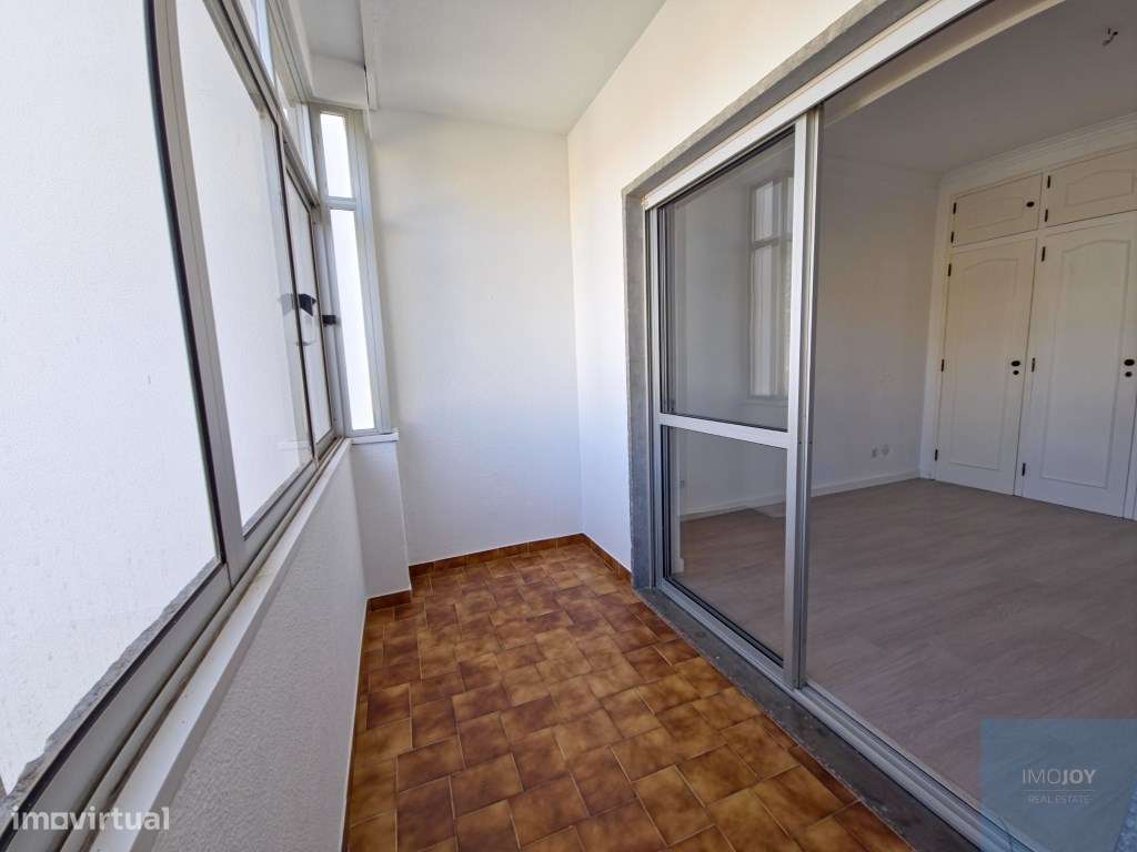 Simpático Apartamento T2 na Quinta da Bicuda-15