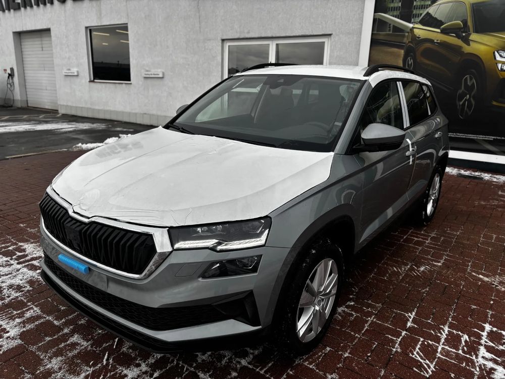 SKODA KAROQ Karoq Drive 1,5 TSI 150 KM 6-biegowa manualna
