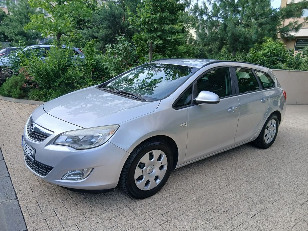 Opel Astra J [2009 - 2018] 1.3 CDTI DPF Selection 2012