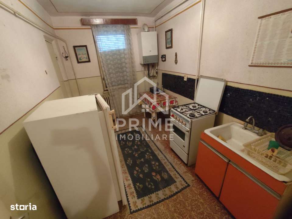 Apartament 3 camere, 69 mp, zona Cugir - Imagine principală: 4/6