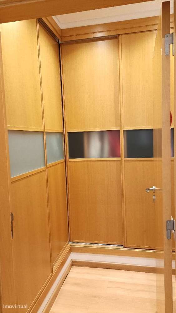 Moradia térrea isolada T4+1 | Piscina | Logradouro-19