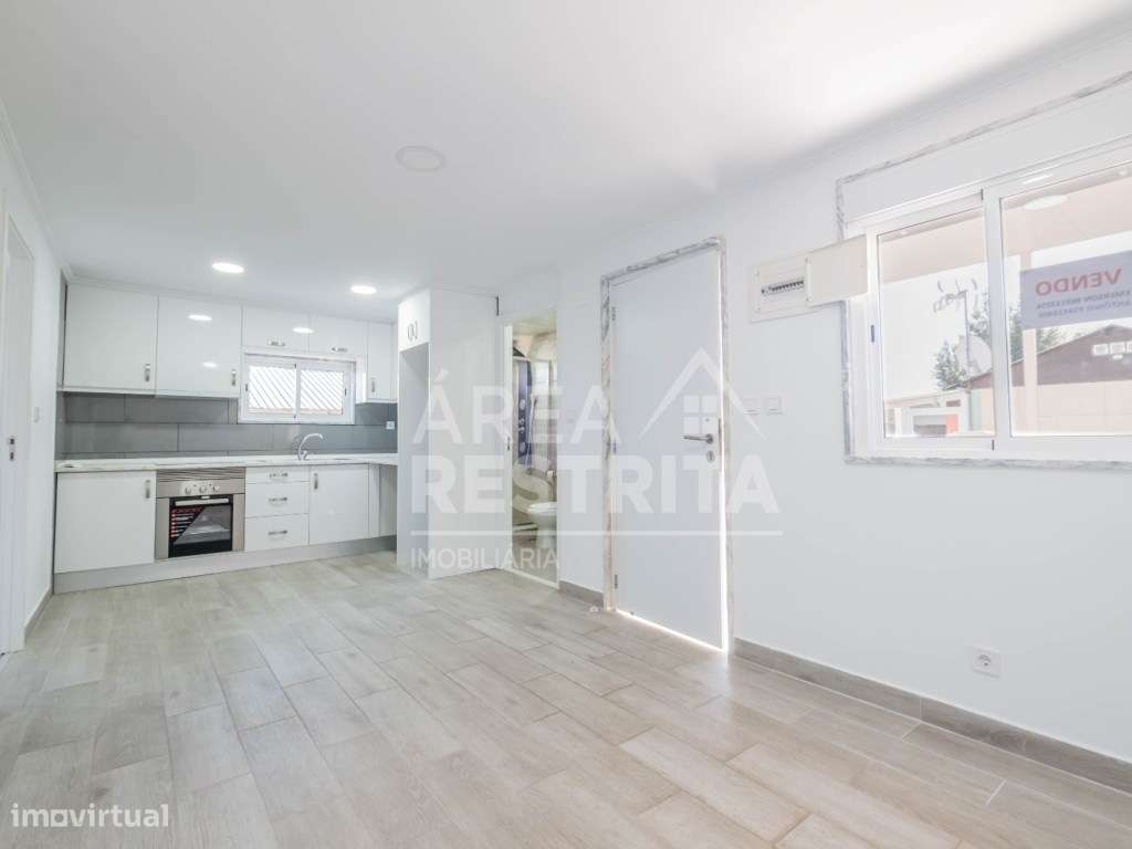 Moradia T2 pré Fabricada em Fernão Ferro no Parque Verde - Grande imagem: 4/14