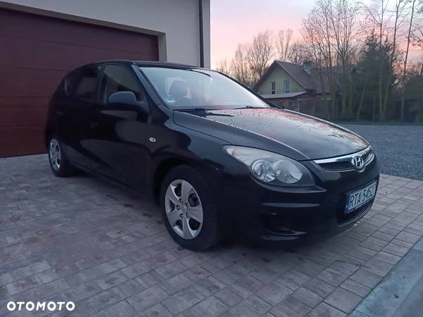 Hyundai I30 1.4 Base + EU5 - 1