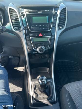 Hyundai I30 Kombi 1.6 CRDI Passion Plus - 24