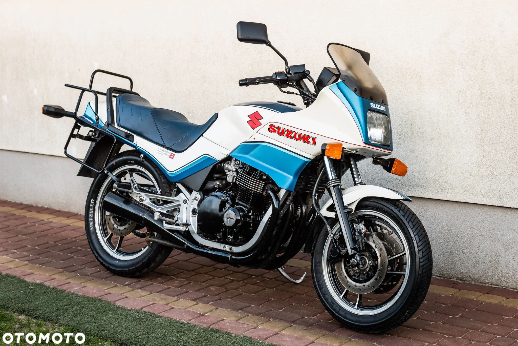 Suzuki GSX - 1