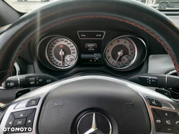 Mercedes-Benz GLA 250 4-Matic - 14