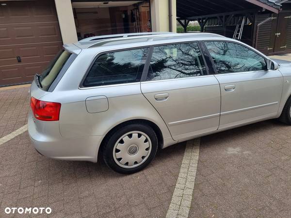 Audi A4 Avant 1.9 TDI - 12