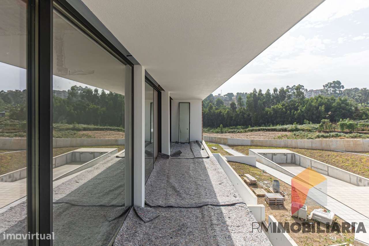 Apartamento T2 NOVO São Cosme-24