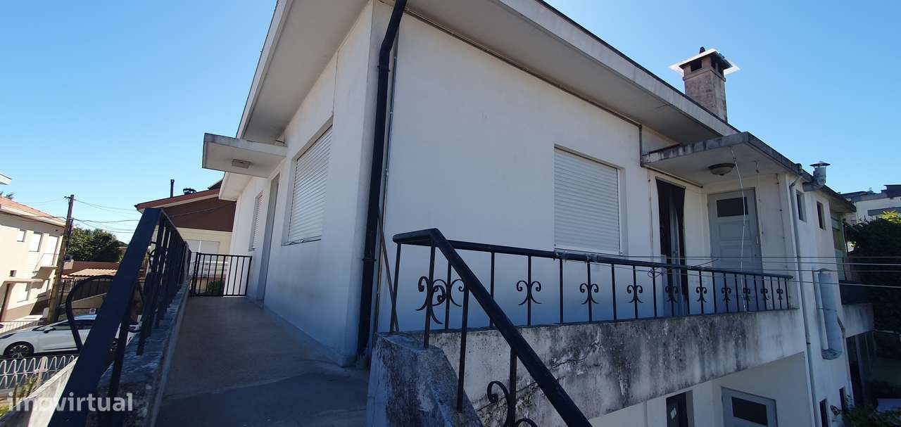 Andar de Moradia T3 com garagem - Ermesinde-23