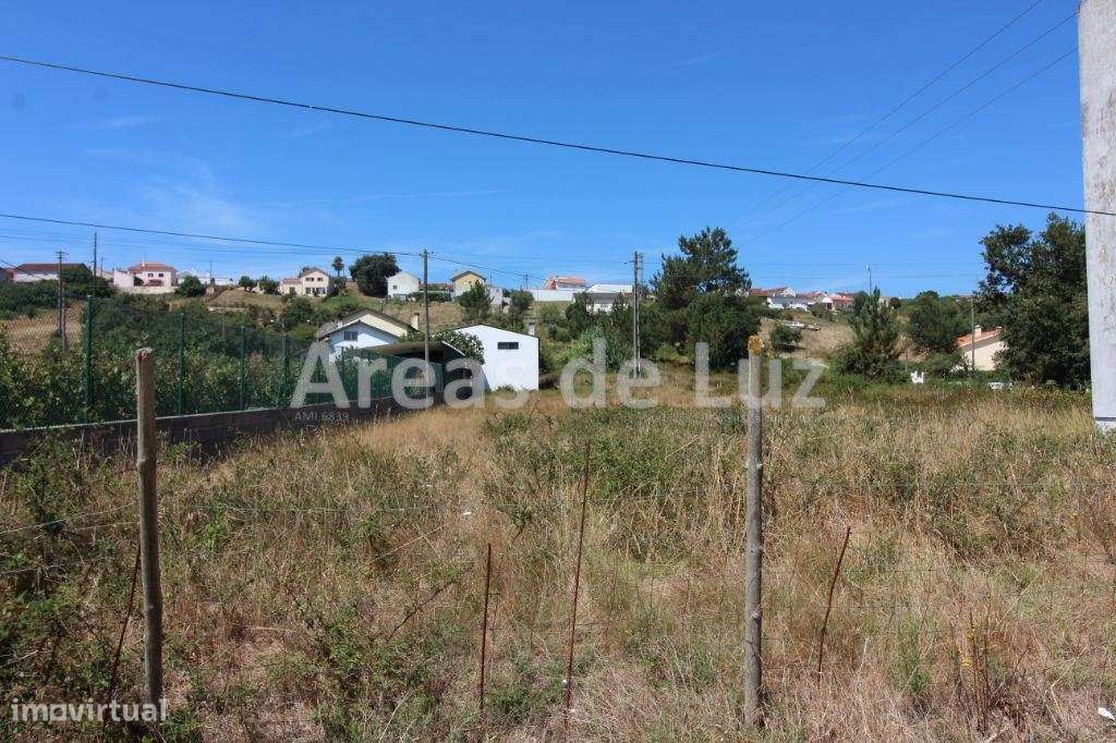 Terreno com 2600 m2, projecto aprovado - Grande imagem: 3/12