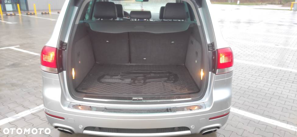 Volkswagen Touareg 3.0 V6 TDI Tiptr - 9