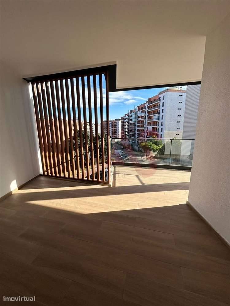 Apartamento T2 NOVO na Urbanização Colinas do Cruzeiro em Odivelas - Grande imagem: 3/14