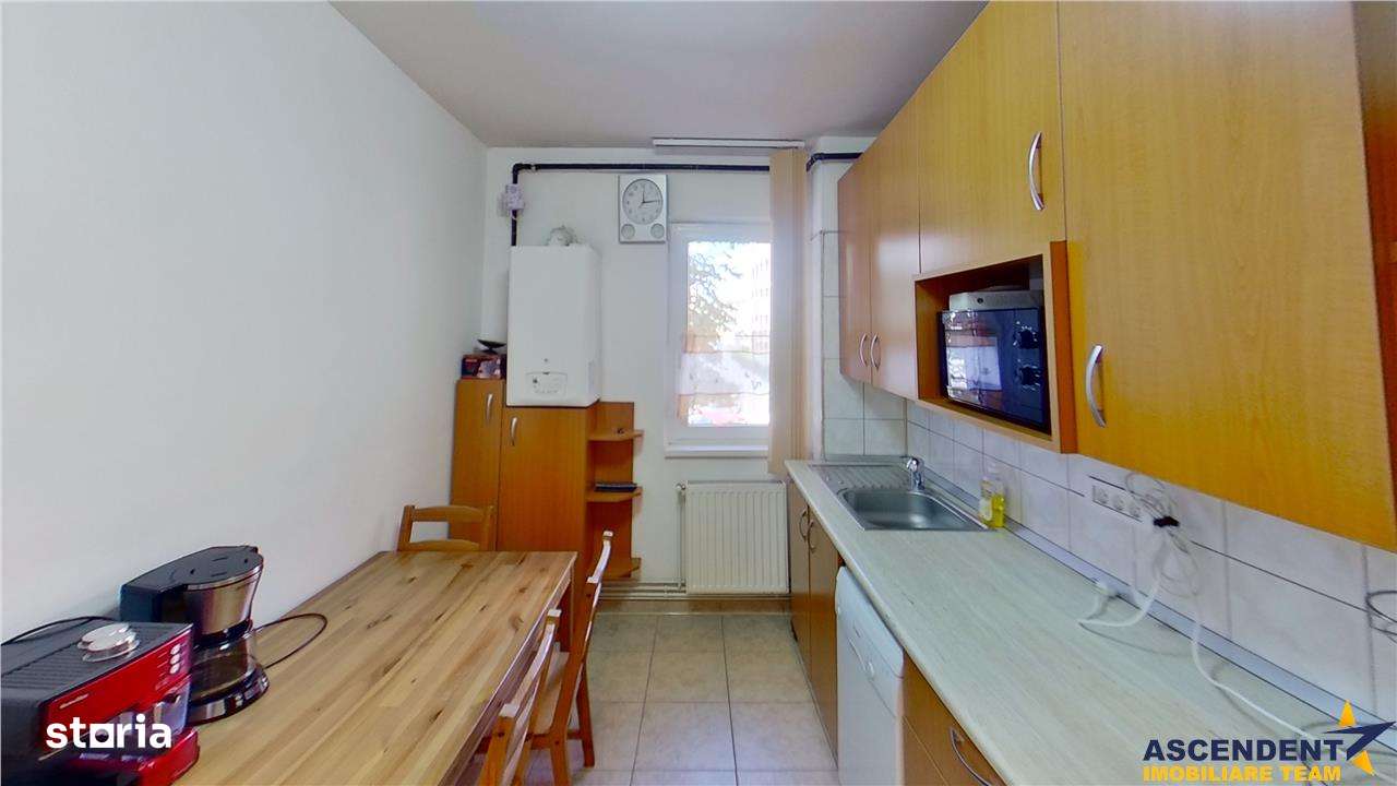 Tur 3D! Apartament 3 camere decomandate, etajul1, in cartierul Noua, B - Imagine principală: 3/17
