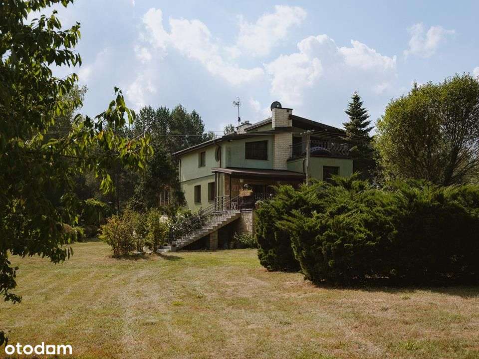 Urokliwy dom 270m2 na dużej działce 80 ar-1