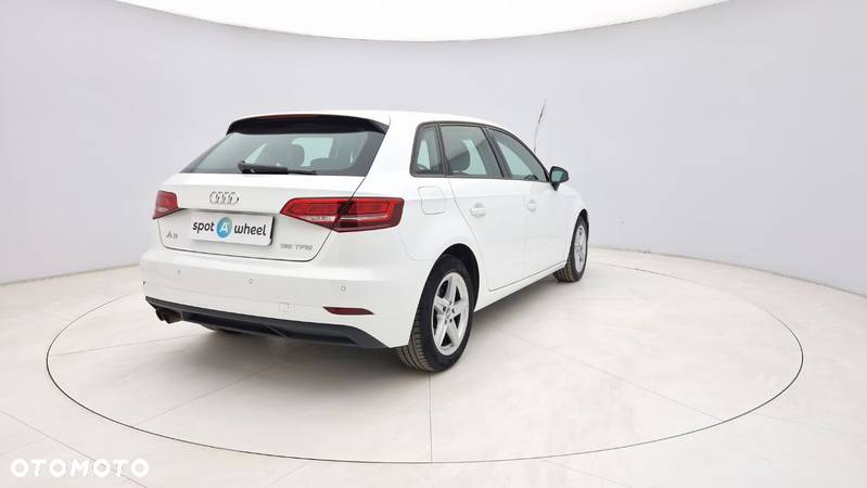 Audi A3 1.5 TFSI S tronic - 6