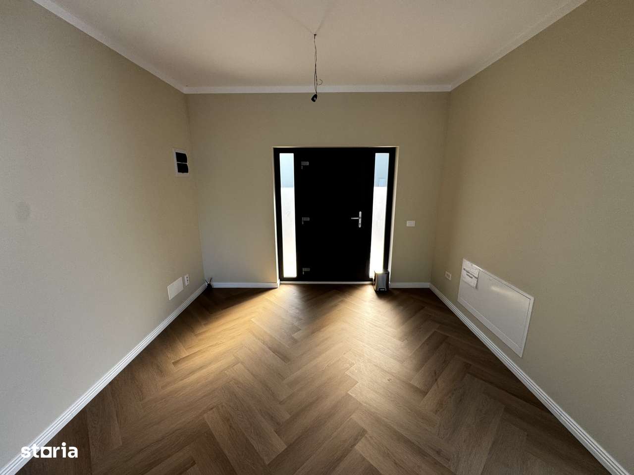 500 mp teren! ASFALT! CANALIZARE! Incalz in pard! Casa Tomesti-3