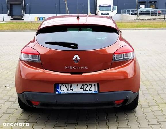 Renault Megane 1.6 16V Dynamique - 3