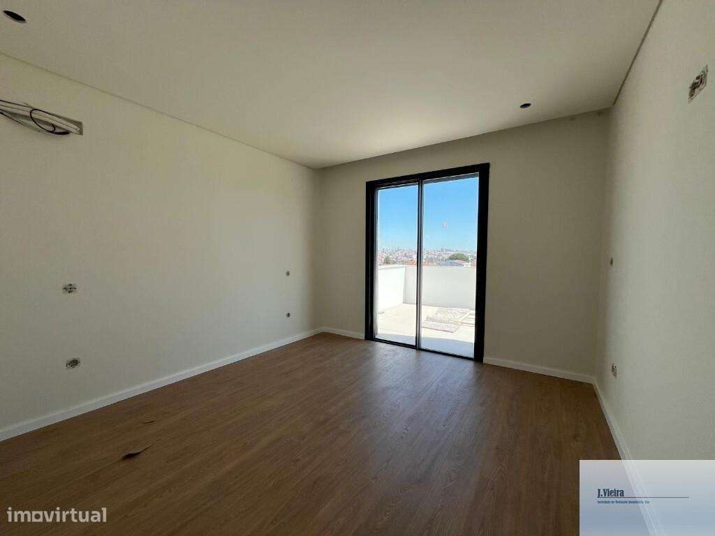 T3 NOVO Coimbrões / Centro de Gaia - Grande imagem: 5/14