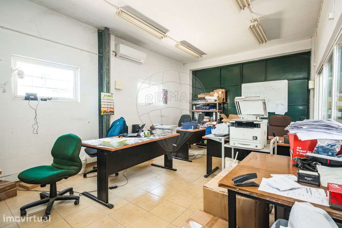 Armazém  para venda-16