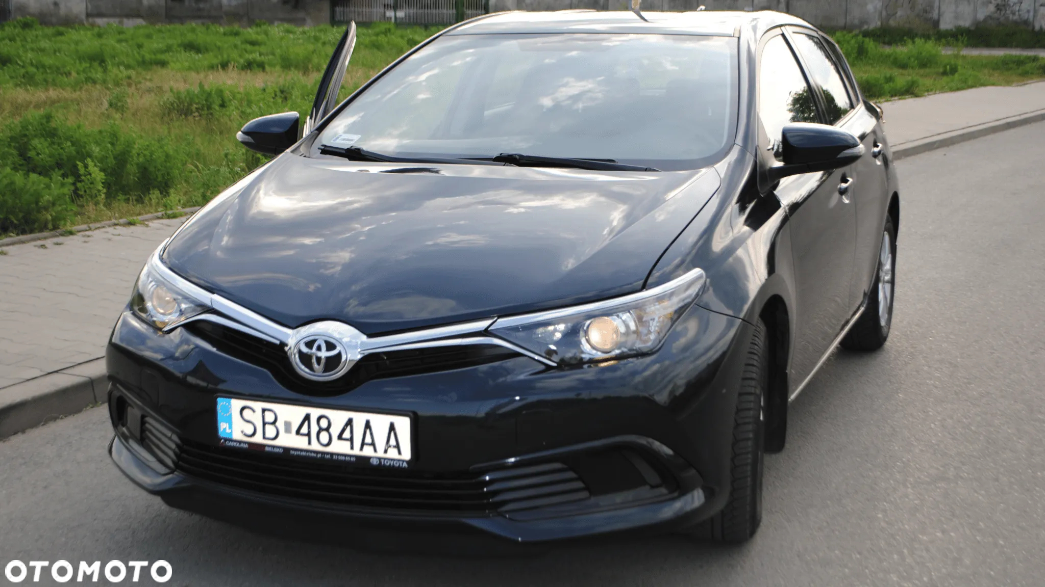 Toyota Auris - 11