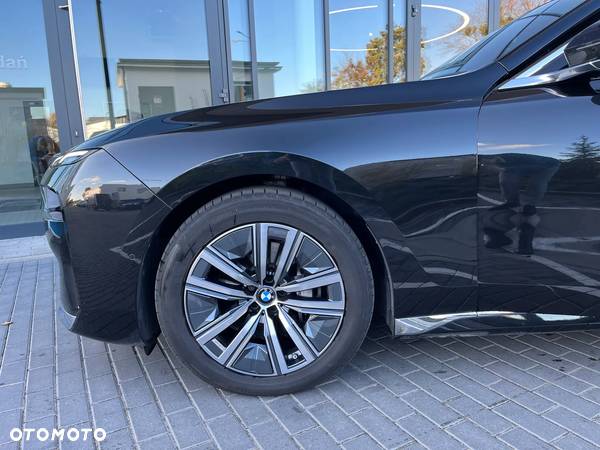 BMW Seria 7 740d xDrive mHEV sport - 7