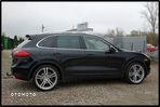 Porsche Cayenne - 9