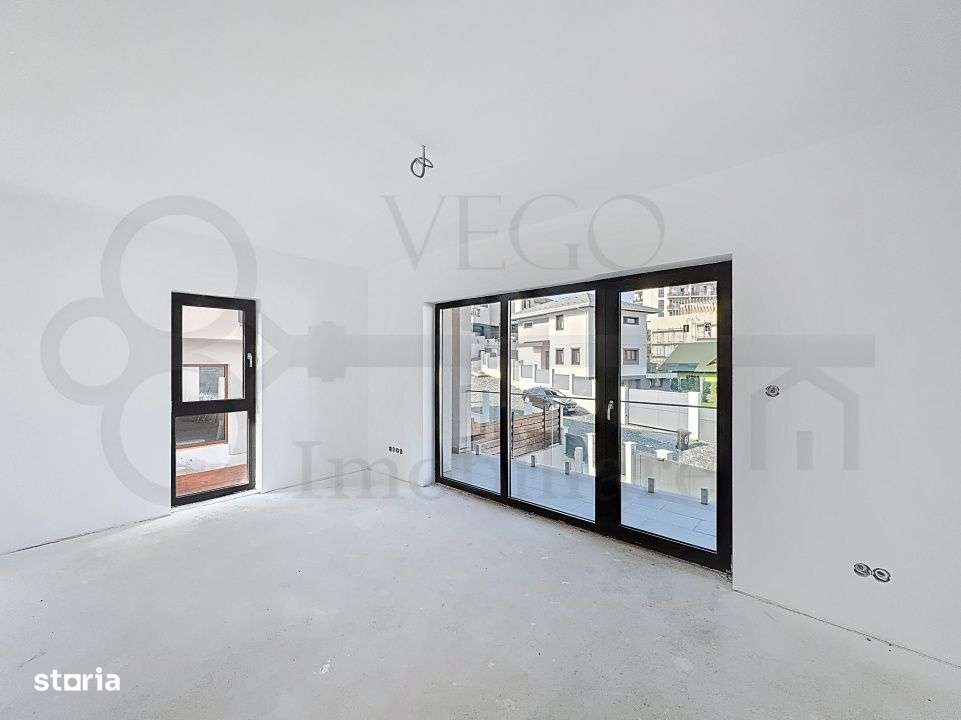 Casa noua tip duplex , 195 mp, 3 bai, 2 parcari, aproape de Vivo!-10