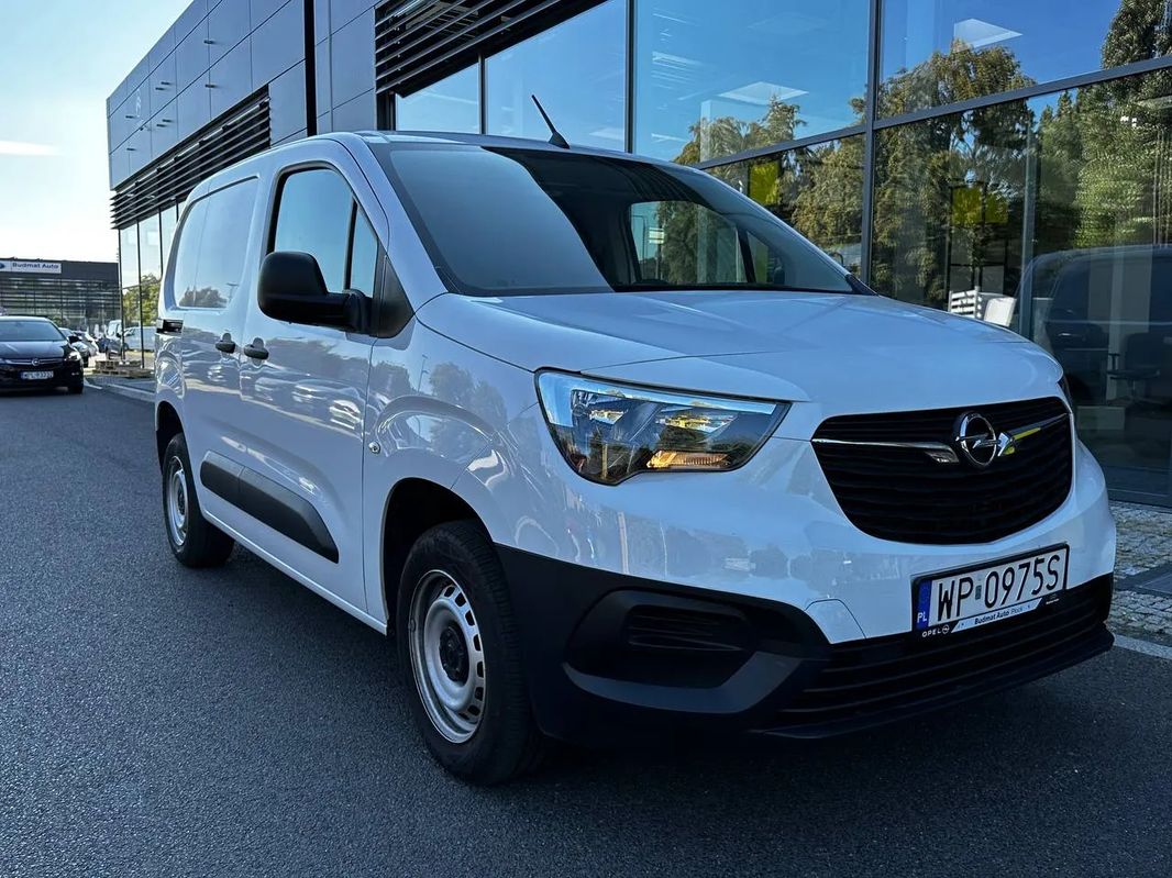Opel Combo Cargo L1 MT6 Diesel 1.5 102km 3 osobowy!