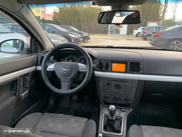 Opel Vectra 2.2 DTR Sport - 24