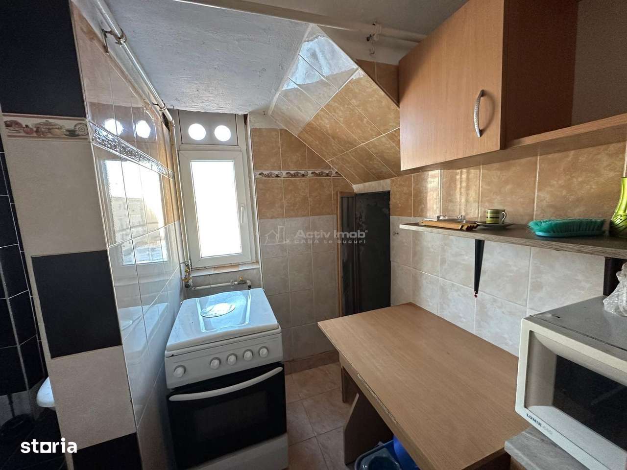 Resita, 1 Camera+Bucat.si Baie,zona Lunca - Imagine principală: 5/20