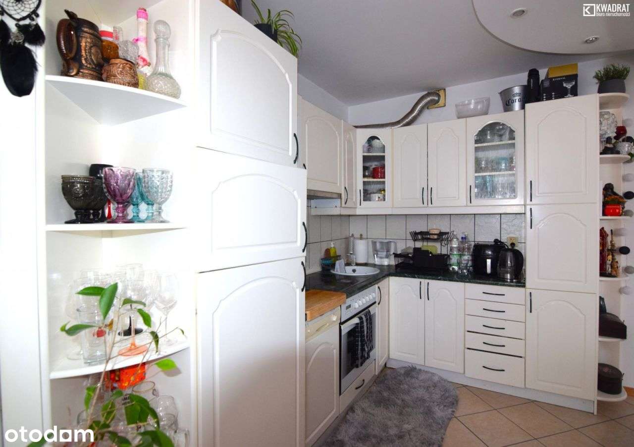 2pokojowe mieszkanie/pow. 59 m2/ul.Spadochroniarzy-8