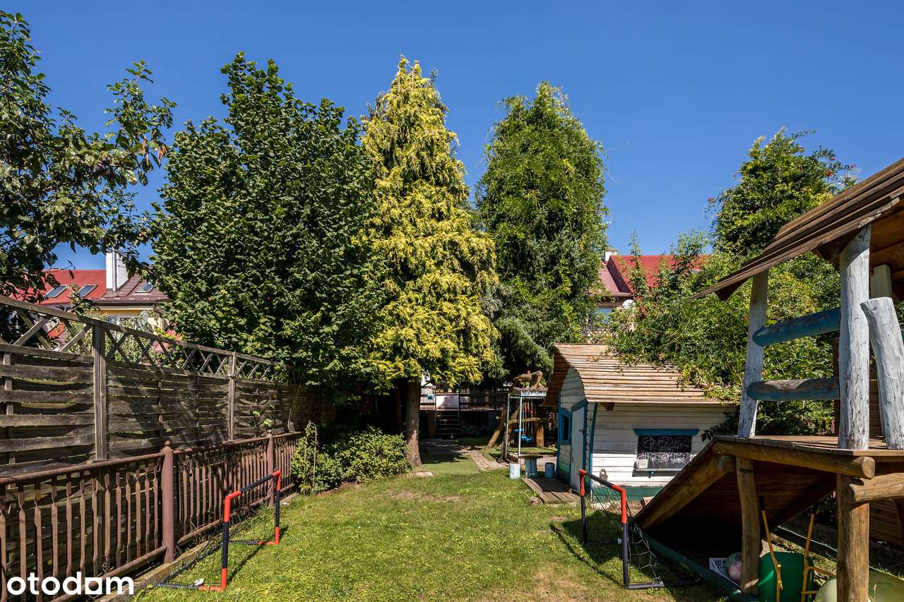 Dom szeregowy w wysokim standardzie | 5 pokoi | B. dobra lokalizacja-16