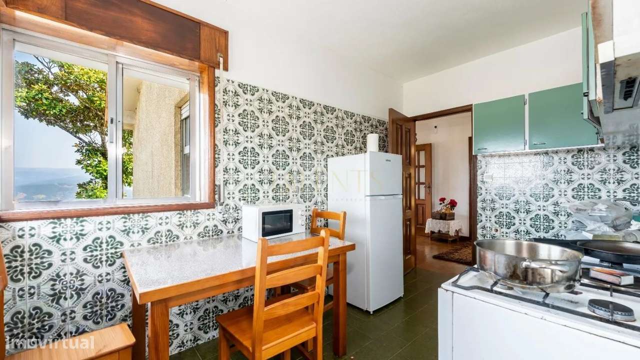 Exclusiva Moradia T4 com 556m² e 1.000m² de Terreno-15