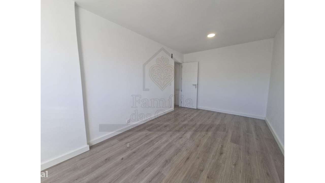 T3 a 15 Minutos da Estaçao dos Barcos-28