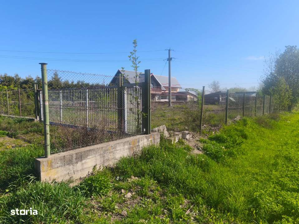 Teren intravilan, 2500mp, front 20ml, Radauti - Imagine principală: 4/6