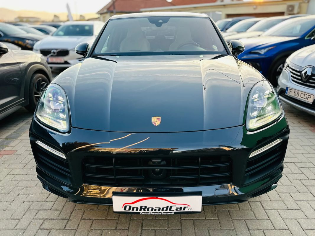 Porsche Cayenne Coupe GTS Tiptronic S - 32
