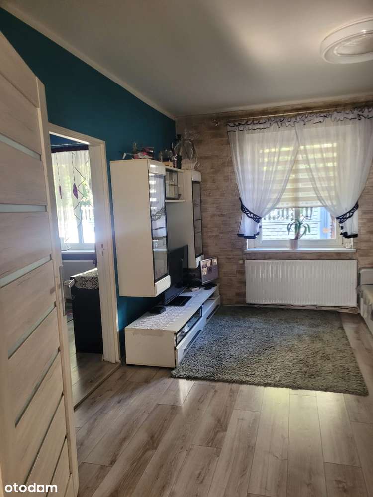 Przestronny dom z garażem-4