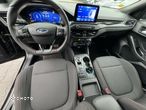 Ford Focus 1.5 EcoBlue Start-Stopp-System ST-LINE - 14