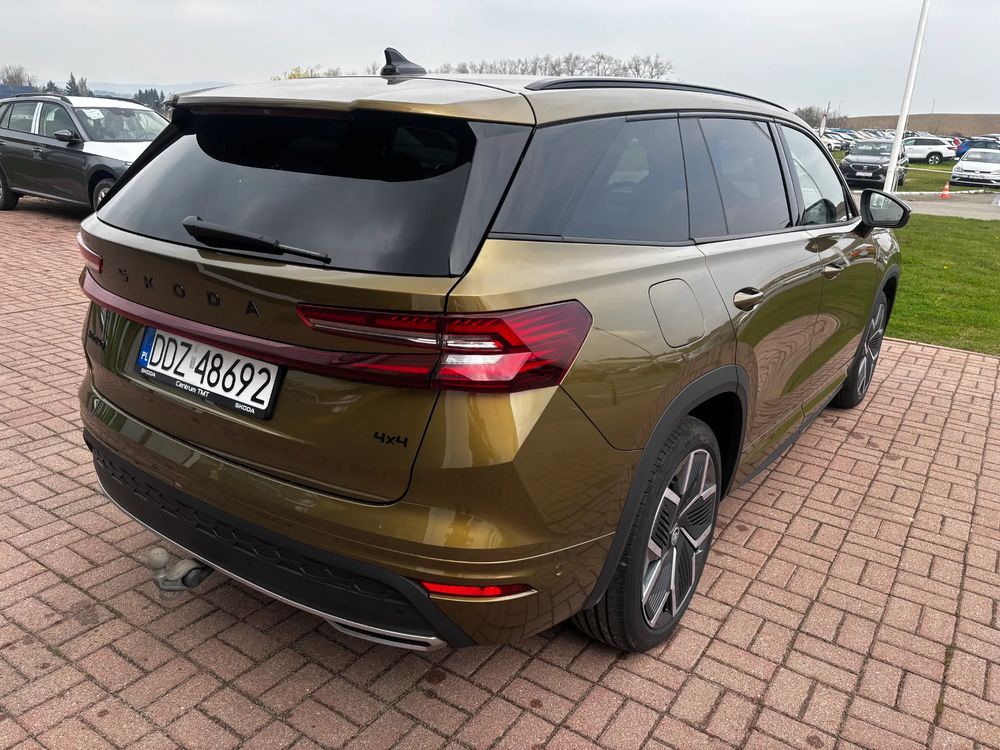 SKODA KODIAQ Kodiaq Sportline 2,0 TDI 193 KM 7-biegowa DSG 4x4