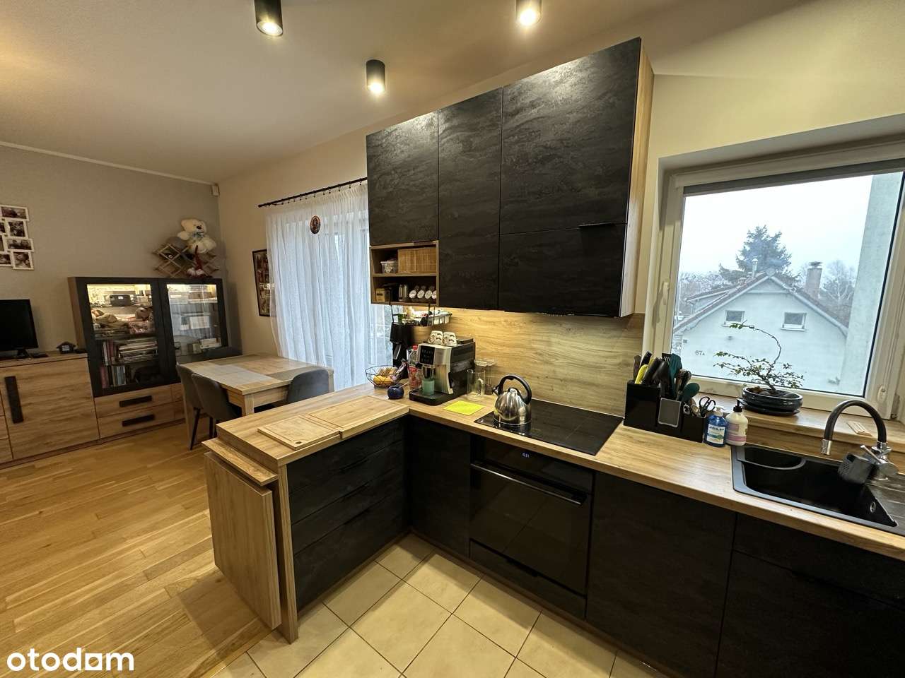 Wykończone i umeblowane mieszkanie z miejscem parkingowym-2