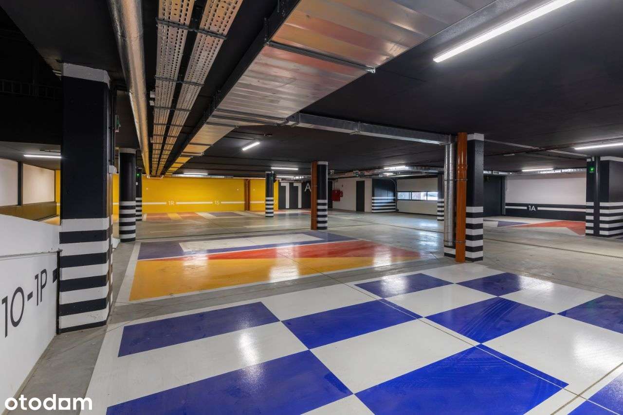 Przestronne mieszkanie w sercu żeglarstwa-9