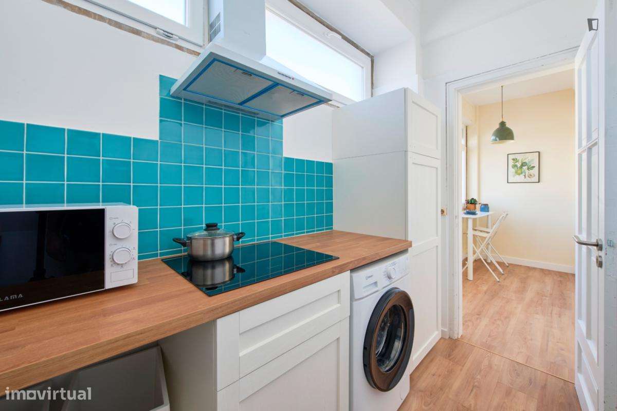 Quarto - localizado em Picoas Lisbon - Grande imagem: 3/12