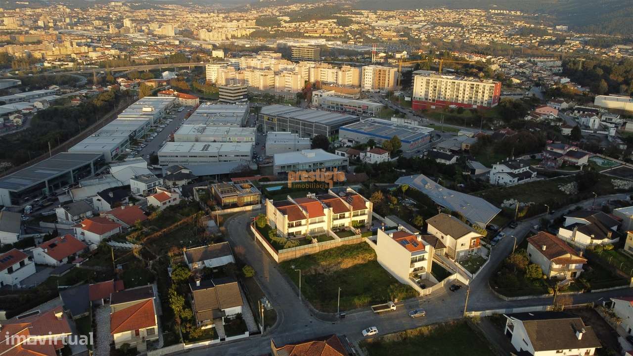 Moradia T3 Venda em Celeirós, Aveleda e Vimieiro,Braga - Grande imagem: 4/22