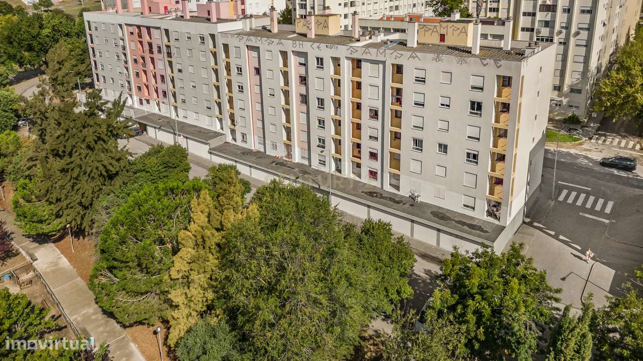 Apartamento T3 com parqueamento privativo (Monte da Caparica)-29