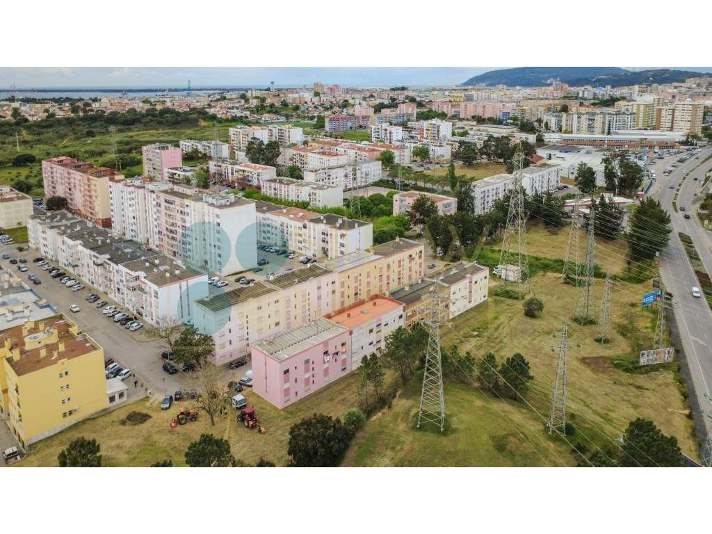 Apartamento T3 pronto a habitar | Vale do Cobro, Setúbal-41