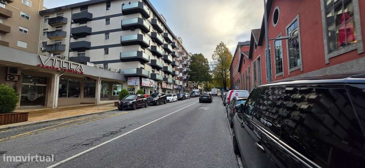 Apartamento T3 + 1 Guimarães-33