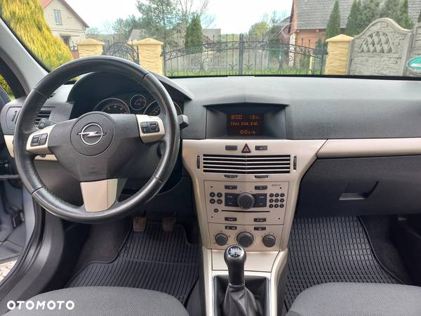 Opel Astra III 1.6 Elegance - 9