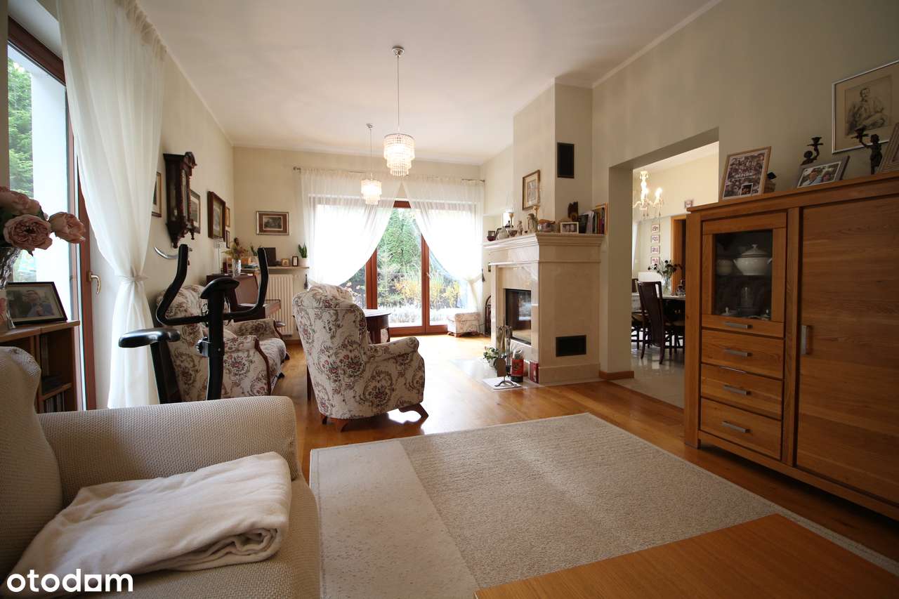 Strzeszyn Willa 400m2, nowoczesna i klasyczna.-6