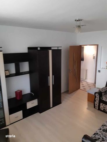 Apartament de închiriat