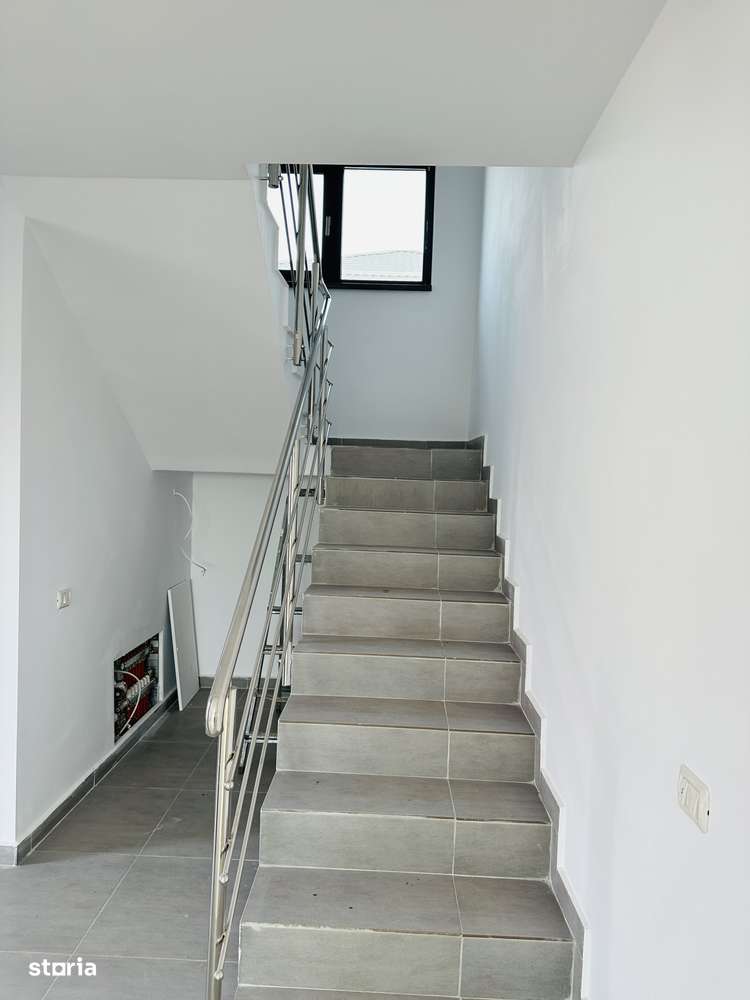 Casă de vânzare în Comuna Berceni – 4 camere, 360 mp – 165.000 €-11